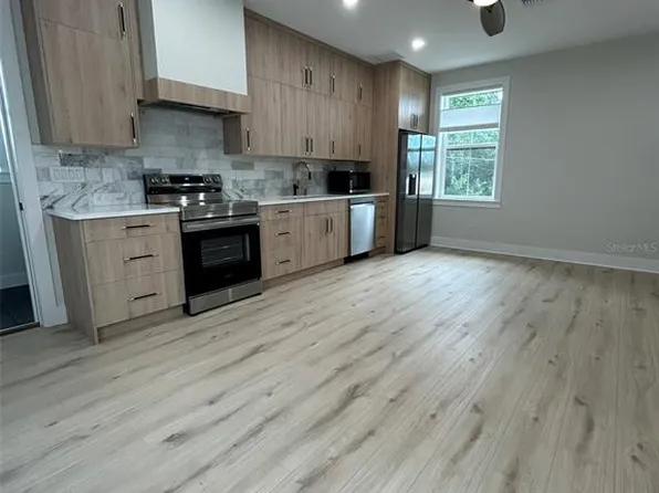 468 44th Ave N #1/2, Saint Petersburg, FL 33703