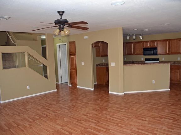 3rd image of 31207 N Mesquite Way