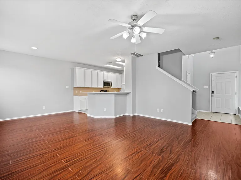 8912 Elm Drake Ln — Photo 6