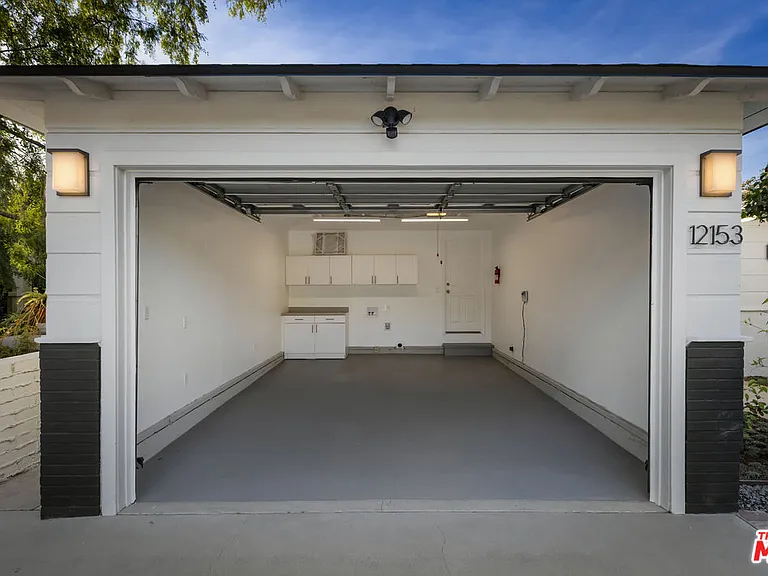 12153 Maxwellton Rd — Photo 46