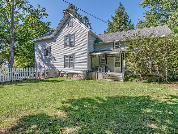 4th image of 4415 E Milham Ave