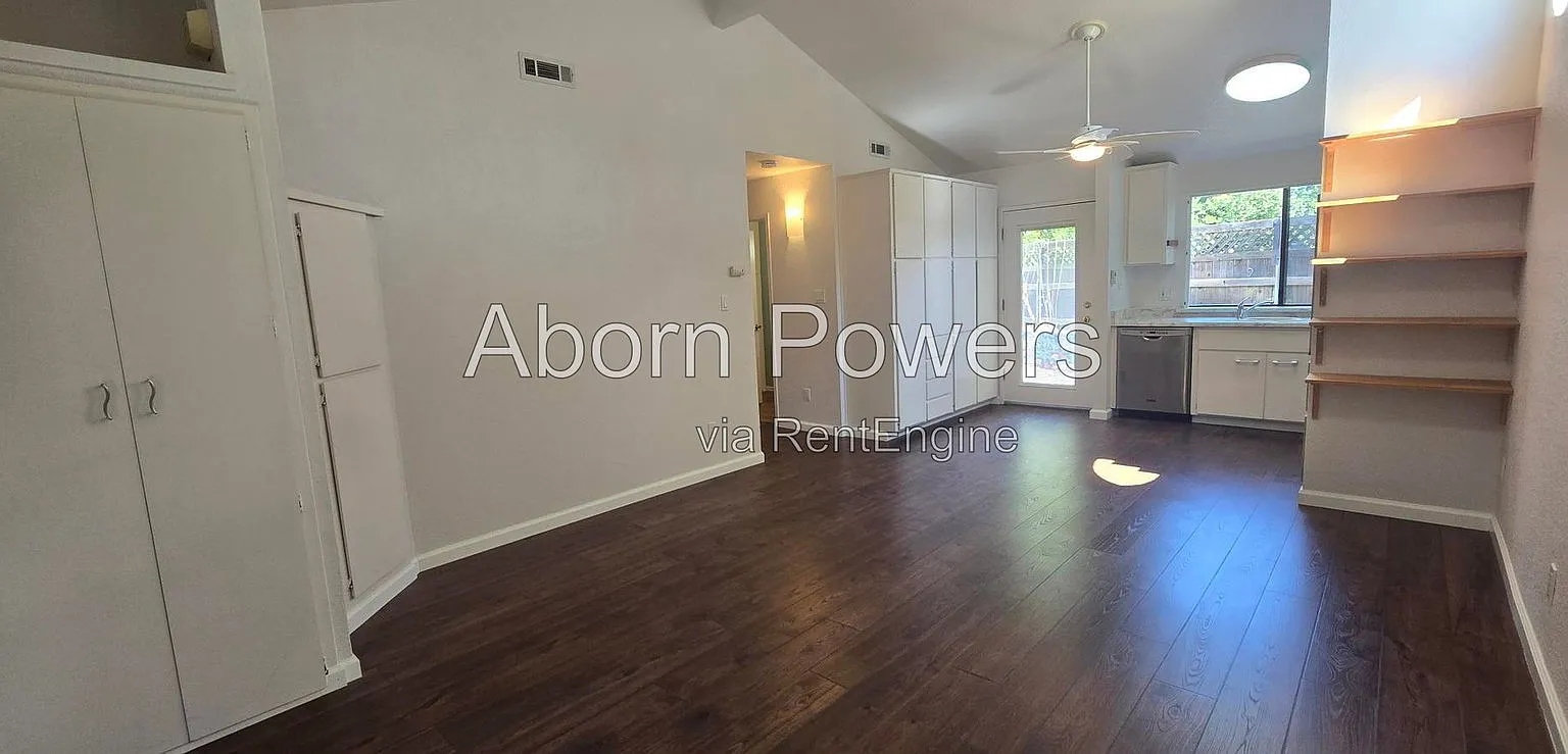 1 bed, 1.0 bath, 673 sqft, $2,100 — Photo 3
