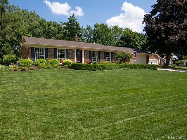 1st image of 4923 Dusk Dr
