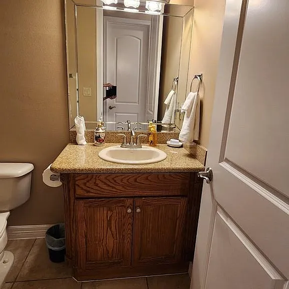 106 W Capricorn Dr — Photo 18