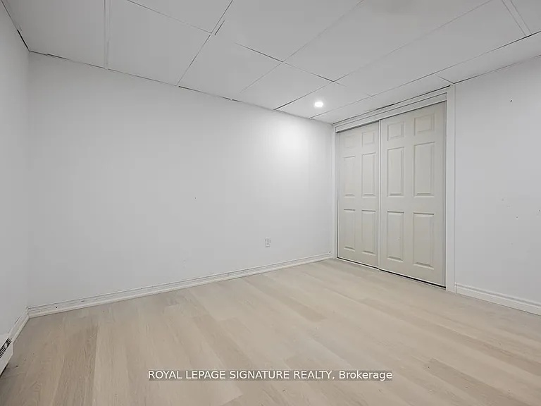 54 Tuscarora Dr #C — Photo 2