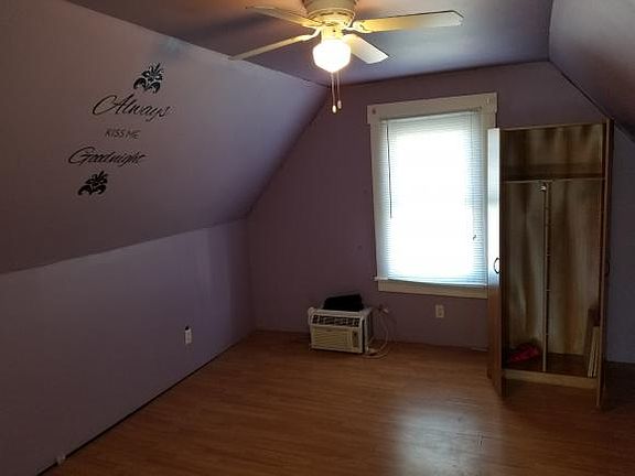 4th image of 21 Brown St