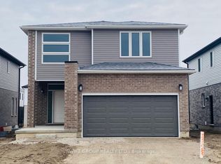 243 Roy McDonald Dr, London, ON N6L 0J1