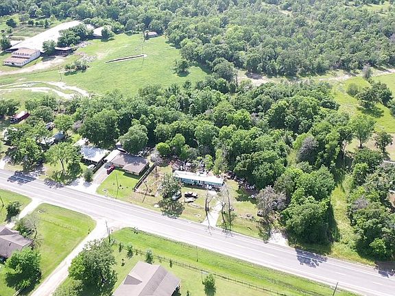 2nd image of 2130 Highway 90