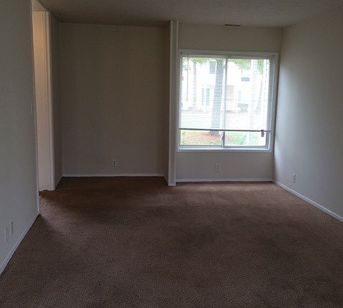 2nd image of 3533 Scarlet Oak Ct