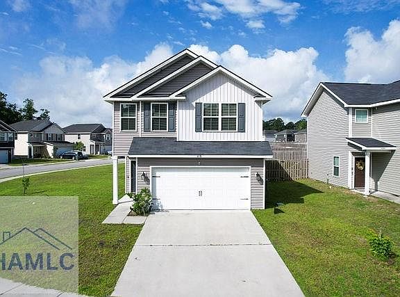 4th image of 618 Fairview Cir