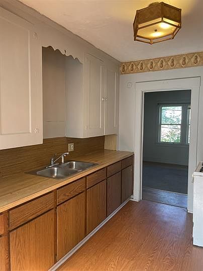 1st image of 57 E Avondale Ave Unit 2