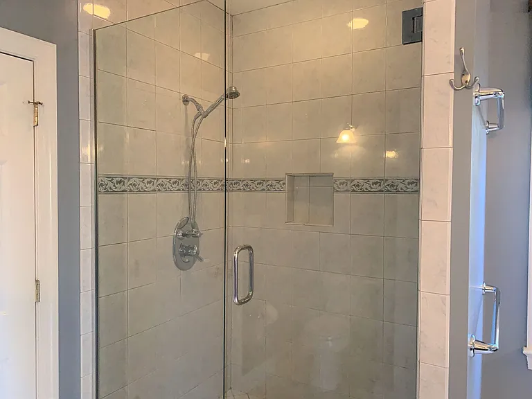 101 Westbury — Photo 11