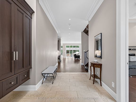 2nd image of 64 Helena St
