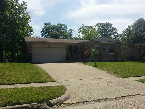 3rd image of 3402 Loganwood Dr