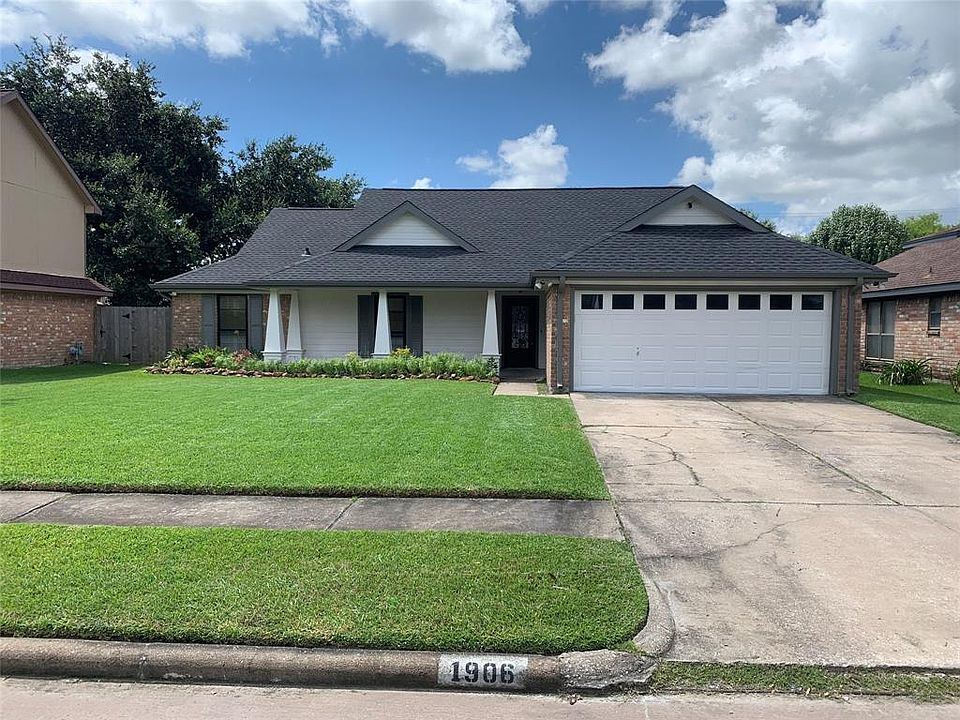 1st image of 1906 Whitebriar Dr