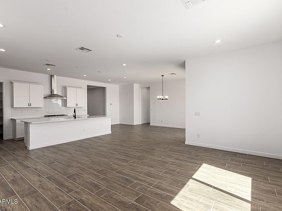 4th image of 15769 W DESERT HOLLOW Drive