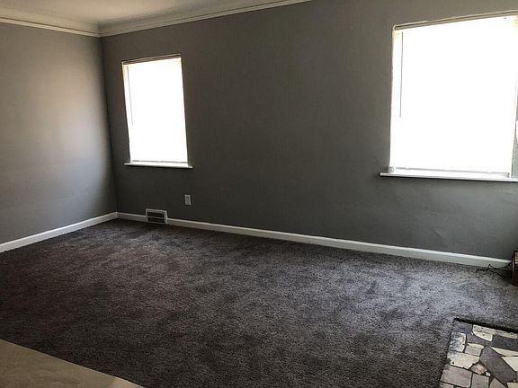 5th image of 10009 Abington Ave