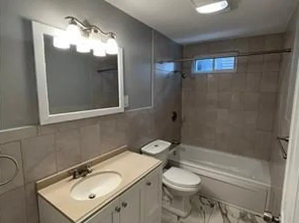 68 Williams St #2, Jamaica Plain, MA 02130