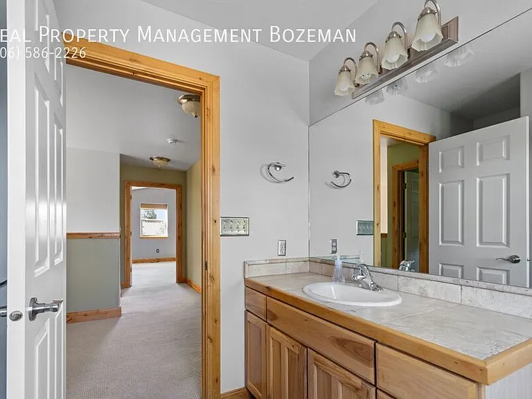 971 Longbow Ln — Photo 14