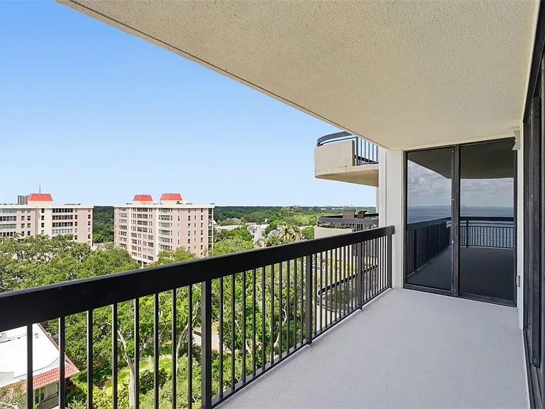 2413 Bayshore Blvd #1004 — Photo 27
