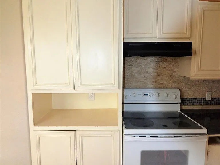 7326 Eagle Pass St — Photo 19