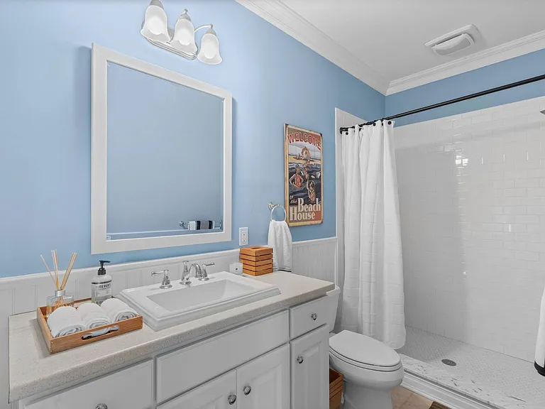 155 Elm St — Photo 32