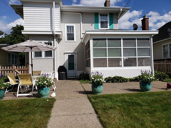 2nd image of 5052 Queen Ave S