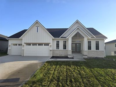 16207 Goodman Dr, Urbandale, IA, 50323