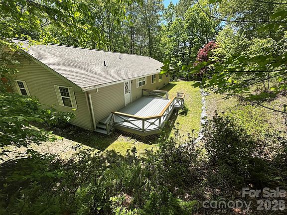 3rd image of 177 Country Rd