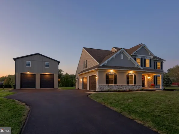 809 W Brubaker Valley Rd, Lititz, PA 17543