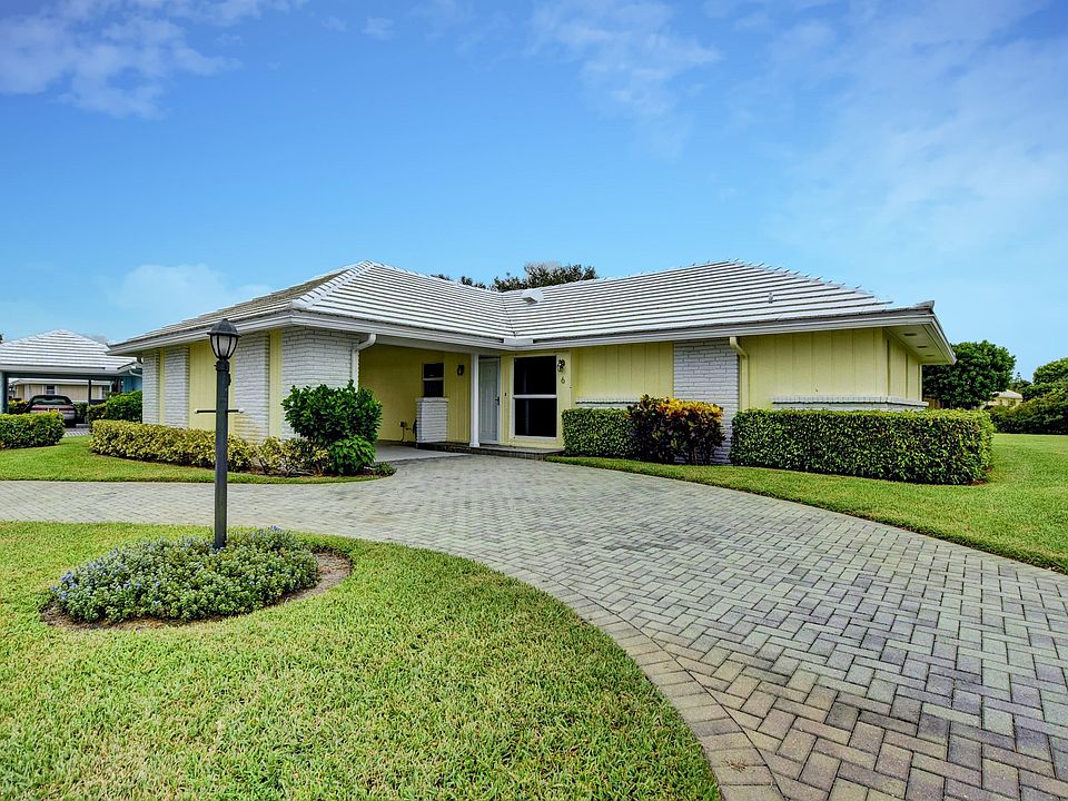 1st image of 6 Slash Pine Dr