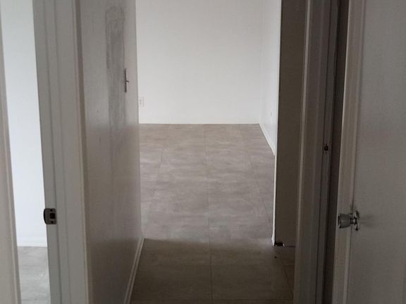 5th image of 7814 Glen Lk