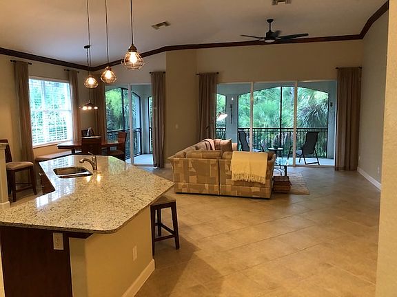 4th image of 118 Bella Vista Ter Unit C