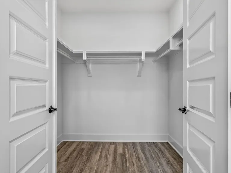 405 Oak Hammock Ct — Photo 40