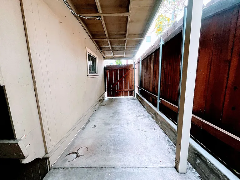 888 Turquoise St — Photo 20