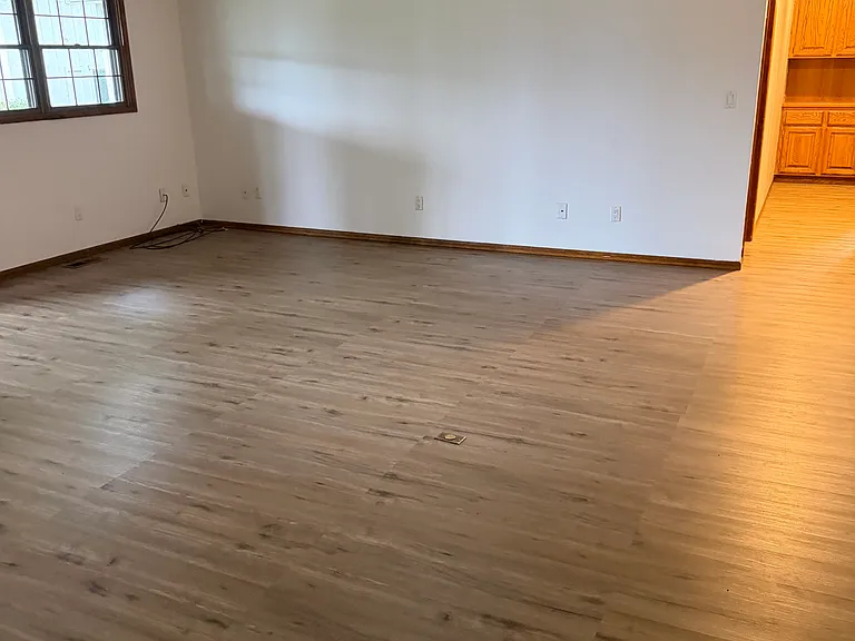 301 Red Spur Dr — Photo 9