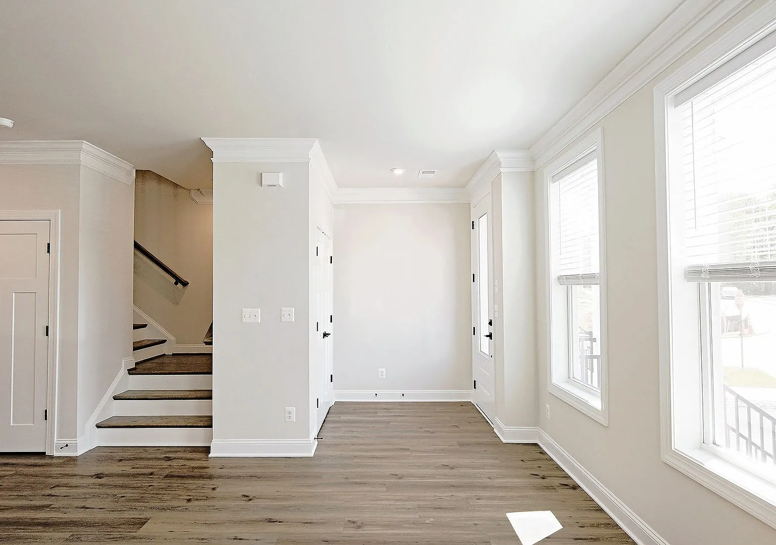 $1,000 Off 1st Month's Rent! Brand New Pet-Friendly Crozet End-Unit Townhome — Photo 2