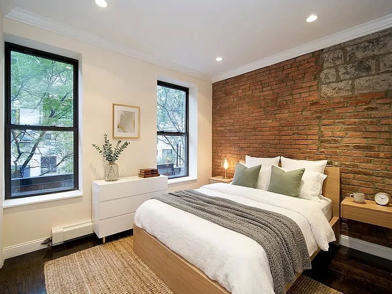 409 E 81st St #2B — Photo 3