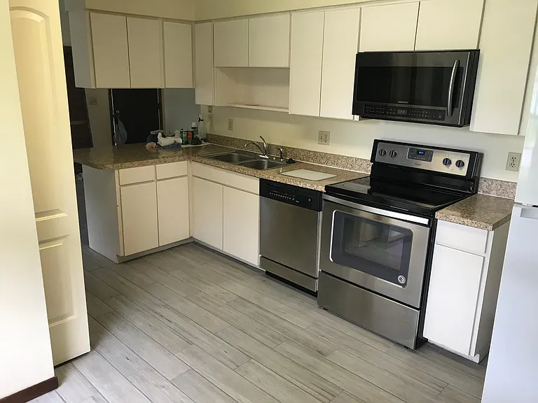 6410 S Adelia Ave #A — Photo 2