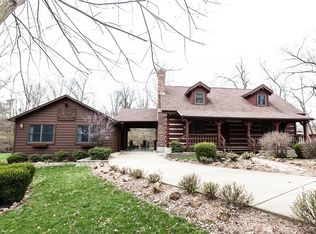 4757 Valmeyer Dr, Saint Louis, MO 63128