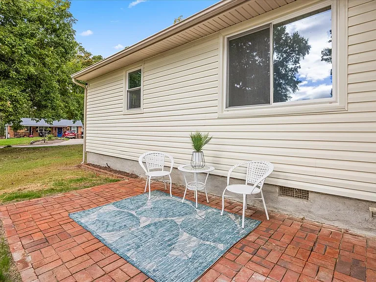 3437 Apache Dr — Photo 22