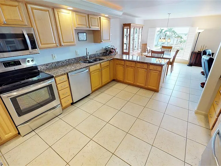 4C Colony Point Dr #4C — Photo 22