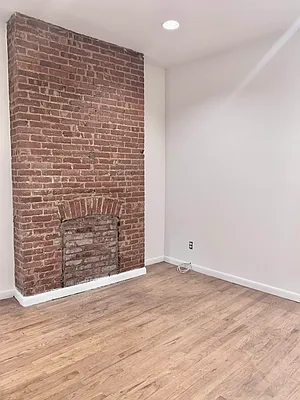 Rented by Bond New York | media 6