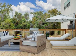 1905 W 25th St, Houston, TX 77008