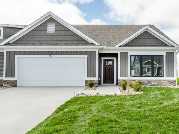 3634 Katherine Ln #3, Saint Joseph, MI 49085