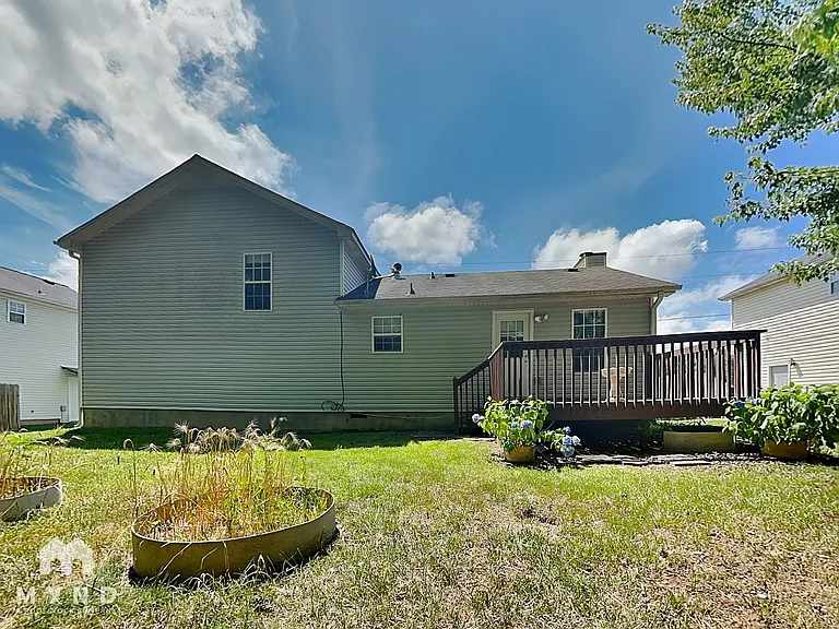 413 River Trace Dr — Photo 11