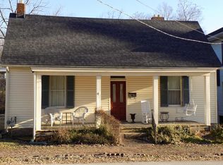 204 Stockwell Ave, Flemingsburg, KY 41041