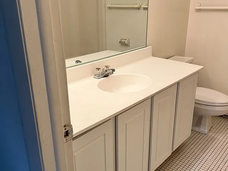 University Park Apartments near Cornell University — Photo 369