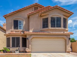419 N Cobblestone St, Gilbert, AZ 85234