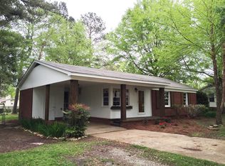 104 9th St, Booneville, MS 38829